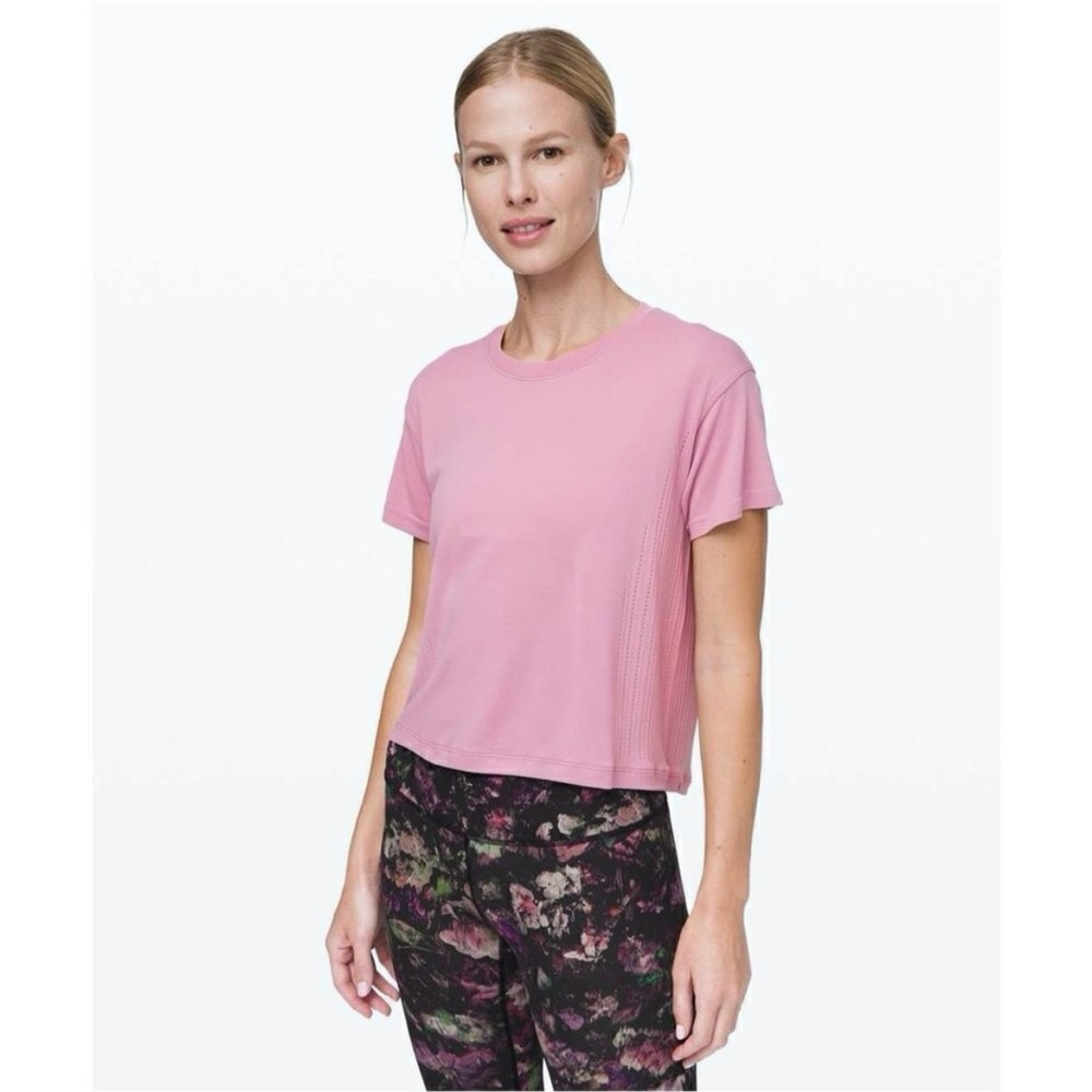 Lululemon Train to be ss 10